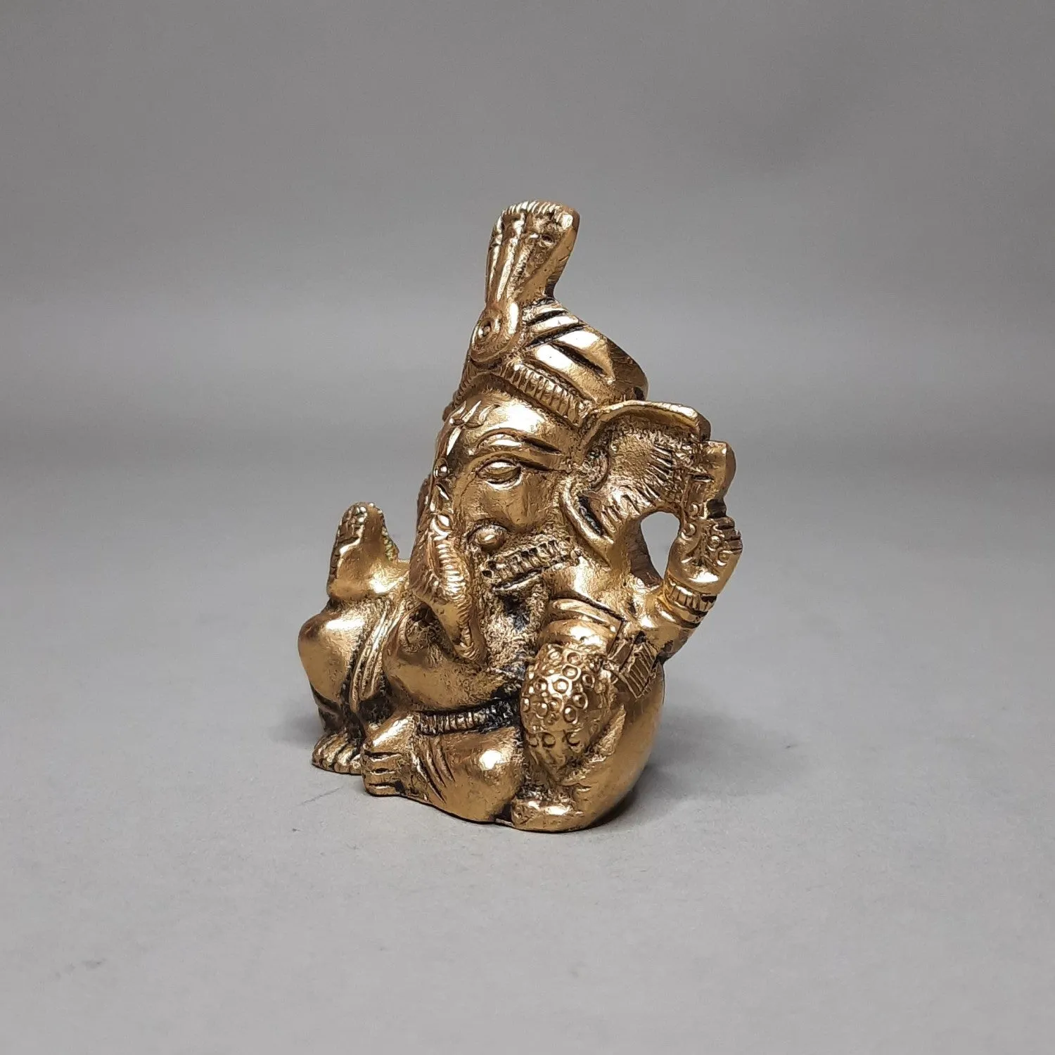 Brass Ganesha with Pagadi 2.75 in