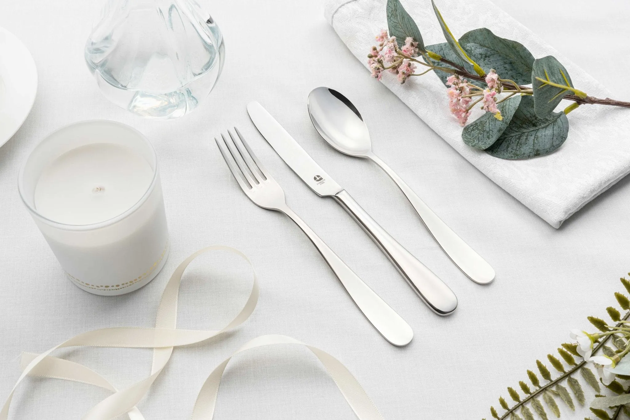 Clarence 26 Piece Cutlery Set For 6 People