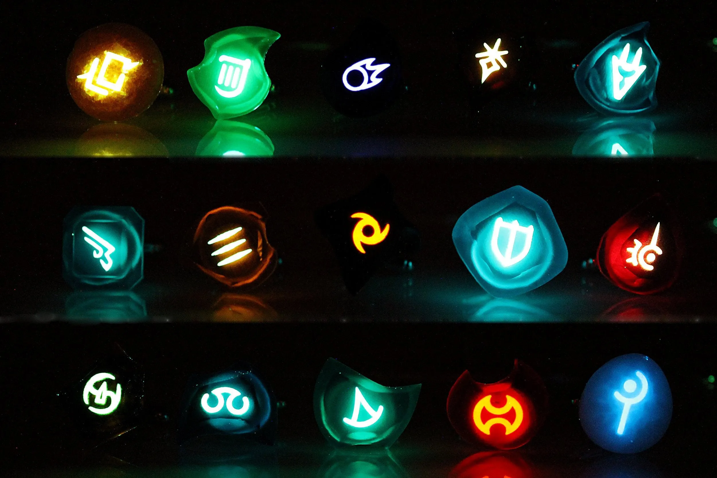 Glow Soul Crystal Cufflinks- FFXIV