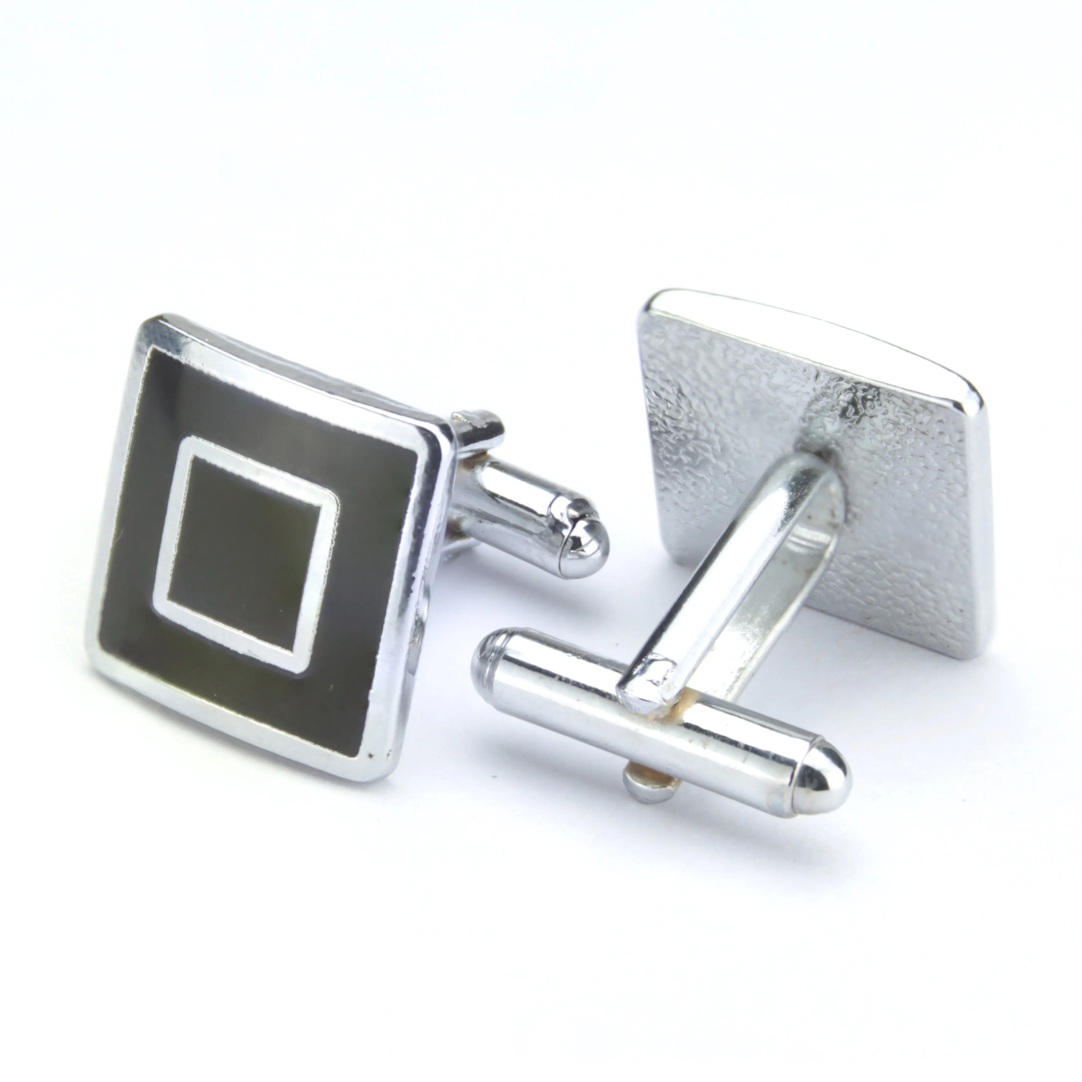 Kavove The Eye Catcher Black & Silver Cufflink For Men