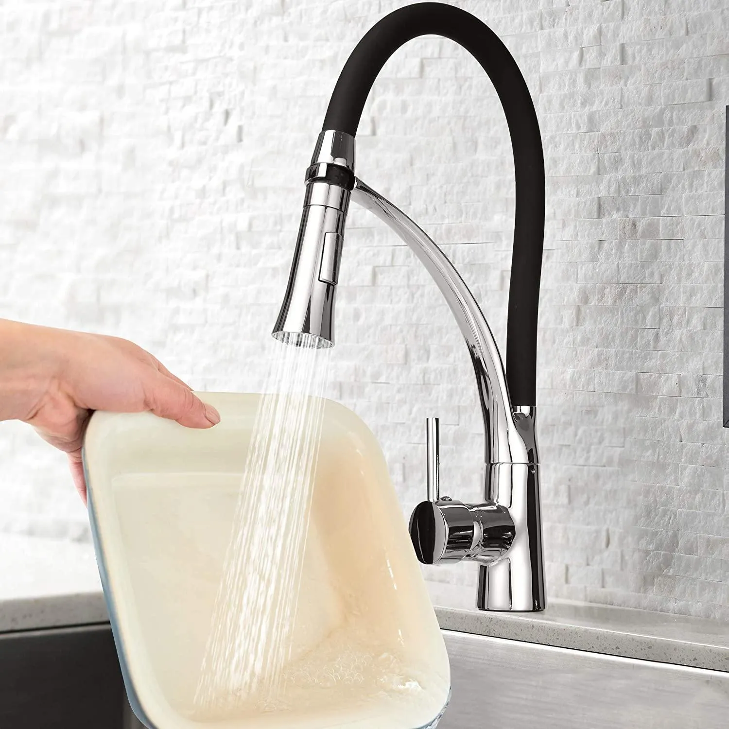 Kitchen Faucet with Pull Out Spray Head, Kitchen Sink Taps Mixer 360 Degree Rotation Swivel Spout Pull Out Spray, Chrome