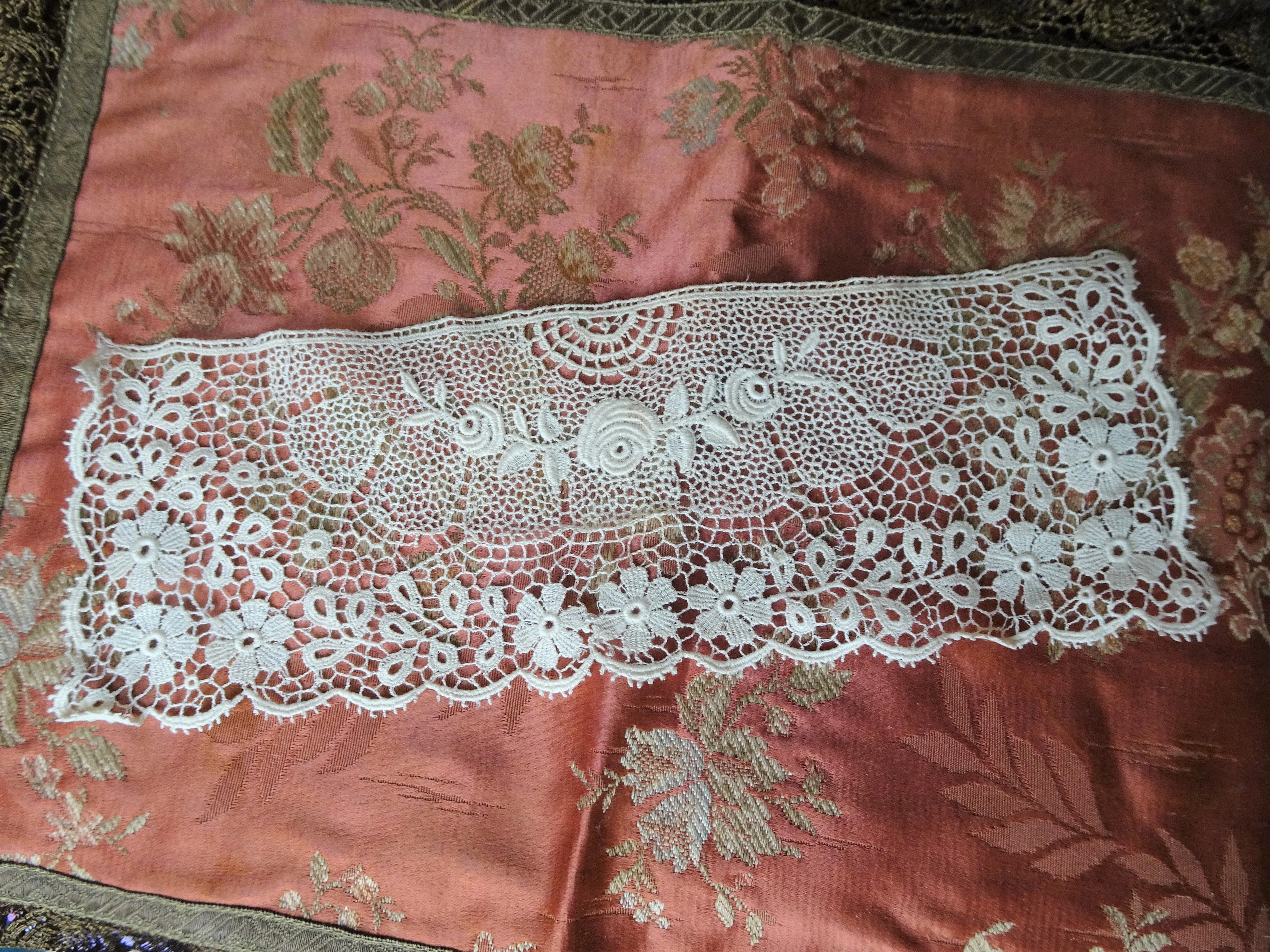RESERVED BEAUTIFUL Antique French Lace, Very Pretty Lace,Delicate Design, Heirloom Sewing, Collectible Vintage Lace