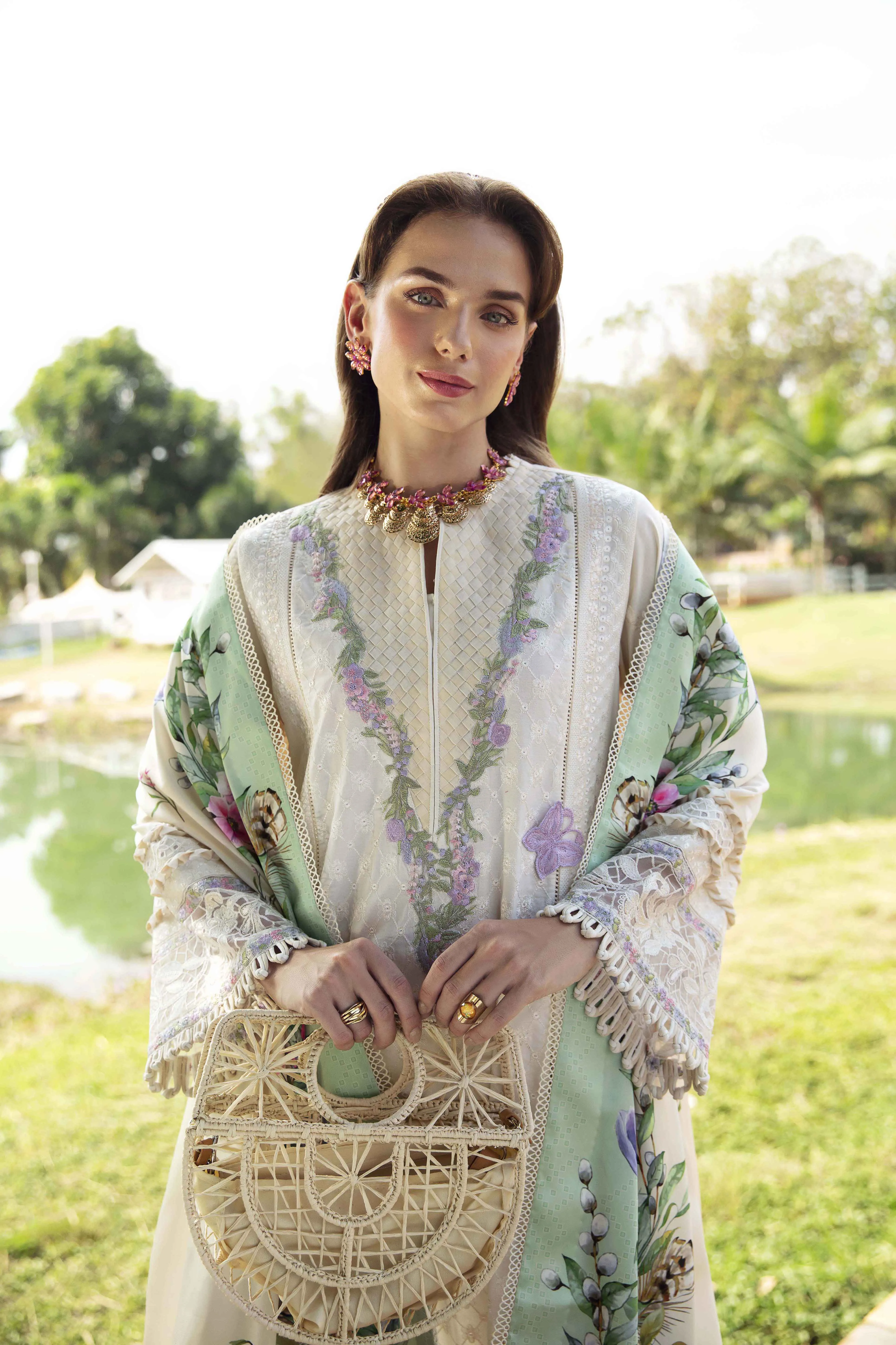 Sable Vogue Luxury Lawn Collection 2024 – IVY