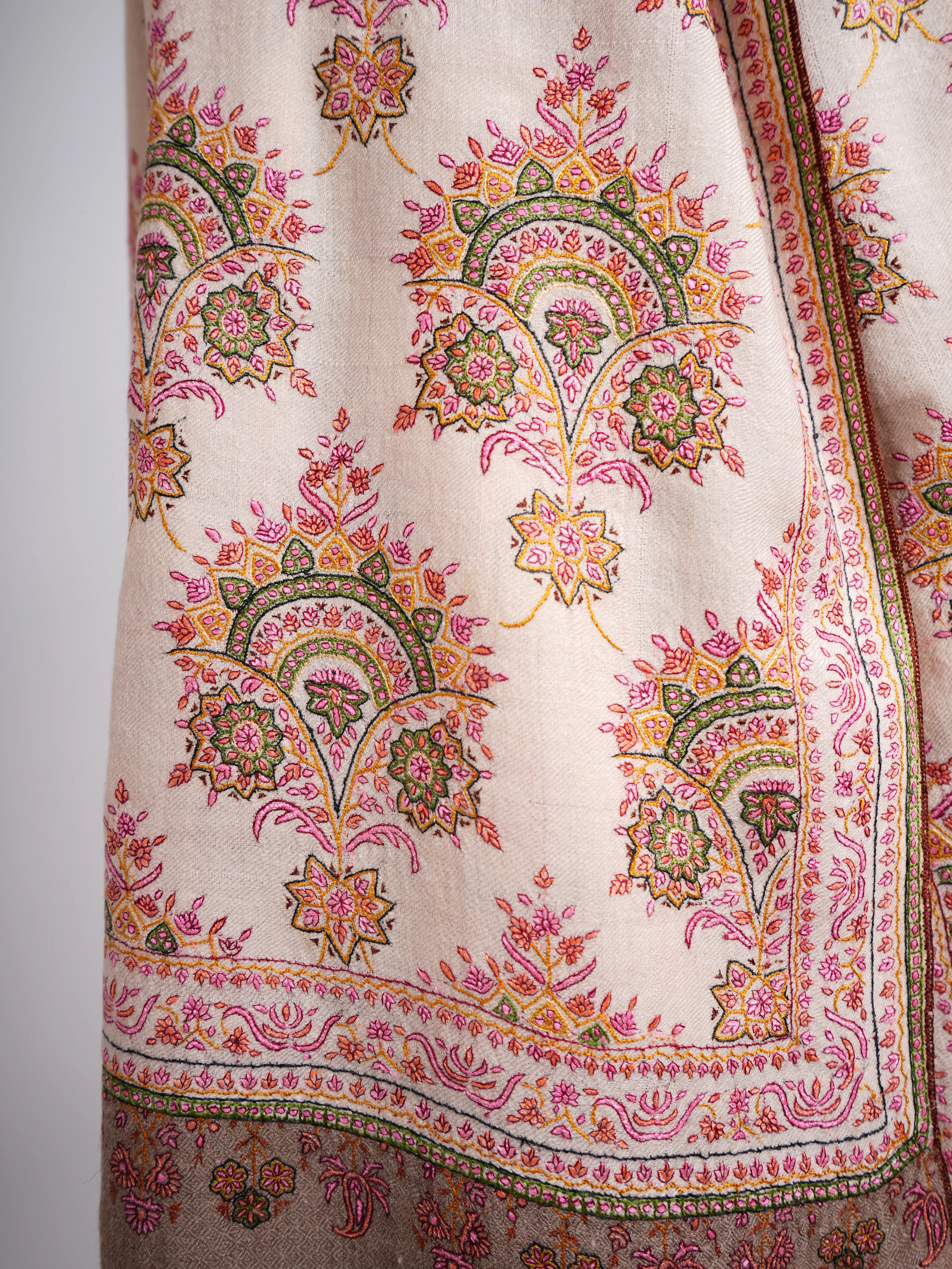 Silk Sozni Hand Embroidered Butah Pashmina Shawl Natural