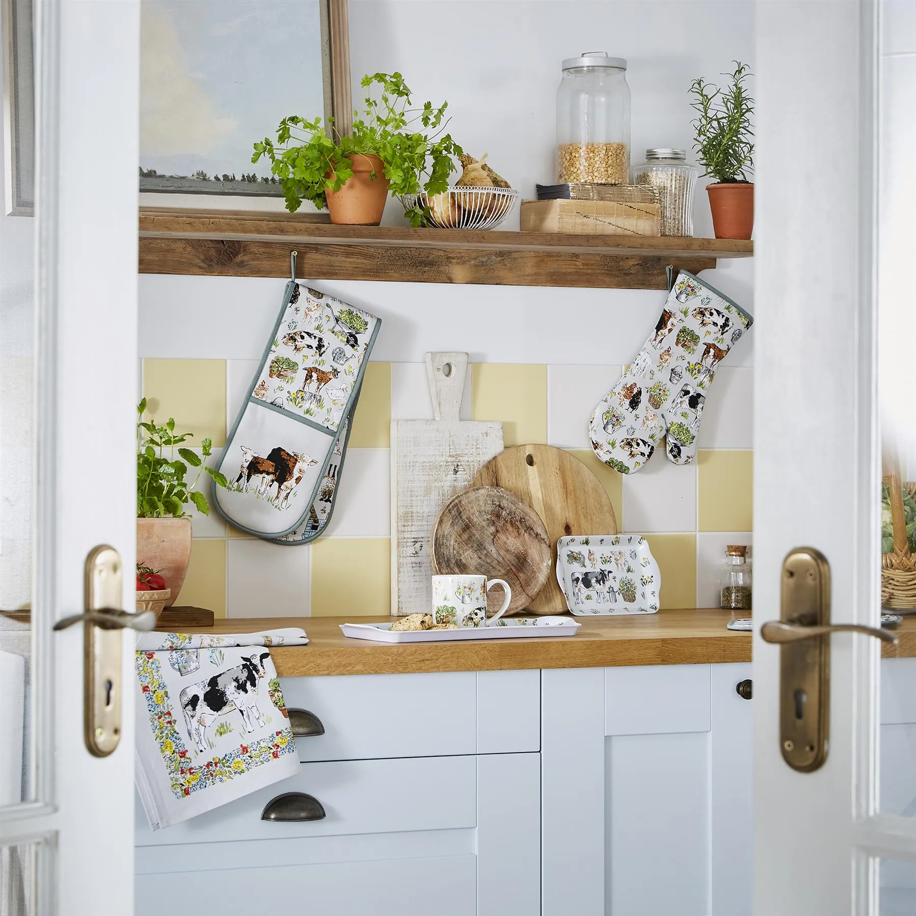 Ulster Weavers Portman Farm Placemat - 4 Pack One Size in Grey